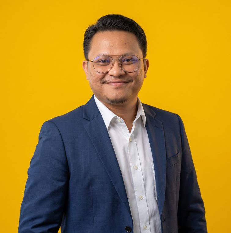 Portrait of Amir Qayyum